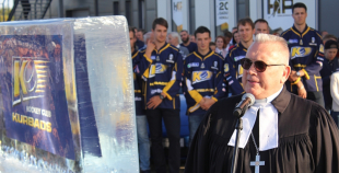 "Kurbads" ledus halles atklāšana 