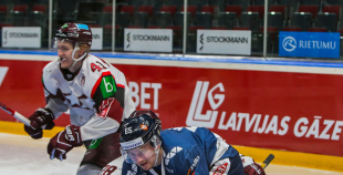 Latvijas izlase negūst vārtus un piekāpjas Somijai 