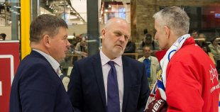 Latvijas hokeja izlase “Akropoles” ledus arēnā aizvadījusi pēdējo treniņu pirms došanās uz pasaules čempionātu 