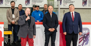 Latvijas sieviešu izlase Pasaules čempionāta atklāšanas mačā piekāpjas Slovākijai