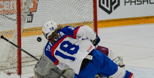 Latvijas sieviešu izlase Pasaules čempionāta atklāšanas mačā piekāpjas Slovākijai