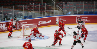 FOTO: Kanāda - Baltkrievija 2:0