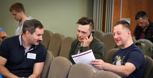 Boba Hārtlija seminārs pulcē 80 trenerus no Latvijas un ārvalstīm