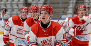 Latvijas U-18 hokeja izlase U-20 Četru nāciju turnīru sāk ar neveiksmi