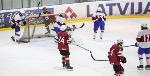 FOTO: Latvijas U-16 izlase pirmajā mačā ar 5:3 uzvar Norvēģiju 