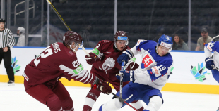 Latvijas izlase izcīna punktu pret Slovākiju un saglabā izredzes uz 1/4 finālu