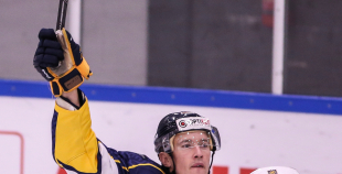 FOTO: "Kurbads" - HS "Rīga" 9:0