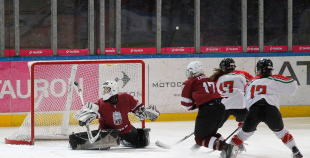 Latvijas sieviešu izlase turnīru Polijā sāk ar 7:2 uzvaru pār Ungārijas U-19 izlasi