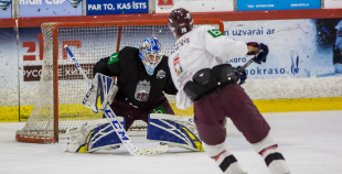 FOTO: Latvijas izlases treniņš "Volvo ledus hallē" (09.04.)