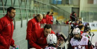 Latvijas nacionālā izlase treniņspēlē uzveic Latvijas U-18 valstsvienību
