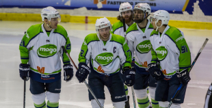 "MOGO" uzvar HS "Rīga" un saņem OHL regulārā turnīra uzvarētāju kausu!