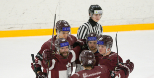 Latvijas nacionālā izlase vēlreiz uzvar Austriju