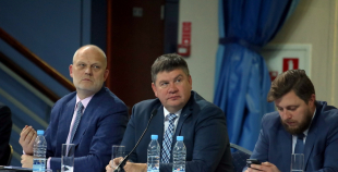 LHF rīkoto Vecāku asambleju apmeklē interesenti ļoti kuplā skaitā