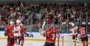 Hokeja leģendu spēles pamatlaiks noslēdzas ar draudzīgu neizšķirtu