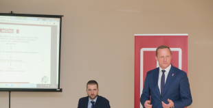 FOTO: Vecāku asambleja Valmierā