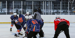 Ar aizraujošiem mačiem noslēdzies Rīgas atklātais skolu čempionāts