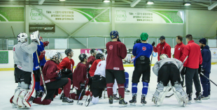 FOTO: Latvijas U-20 izlase uzsāk treniņnometni pirms pasaules čempionāta Francijā 