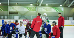 FOTO: Latvijas U-20 izlase uzsāk treniņnometni pirms pasaules čempionāta Francijā 
