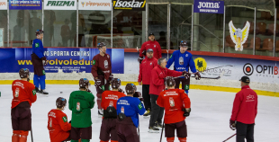 Nosaukts Latvijas nacionālās hokeja izlases sastāvs pēdējām pārbaudes spēlēm ar Šveici
