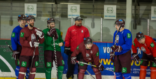 Nosaukts Latvijas nacionālās hokeja izlases sastāvs pēdējām pārbaudes spēlēm ar Šveici