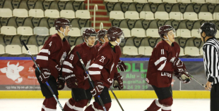 FOTO: Latvija - Kazahstāna (2:3 pēcspēles metienos)