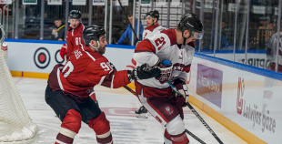 Hokeja leģendu spēles pamatlaiks noslēdzas ar draudzīgu neizšķirtu