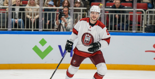 Hokeja leģendu spēles pamatlaiks noslēdzas ar draudzīgu neizšķirtu