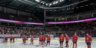 Hokeja leģendu spēles pamatlaiks noslēdzas ar draudzīgu neizšķirtu