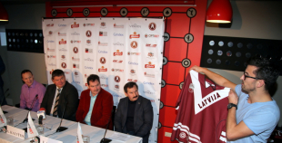 2016 Aizvadīta Latvijas izlašu preses konference, prezentēti valstsvienības jaunie pārbaudes spēļu krekli