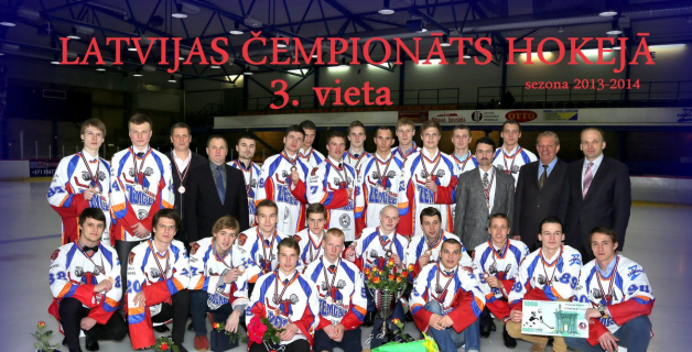 2014 LČ HK "Zemgale/LLU" hokejistiem pasniedz medaļas par 3. vietu