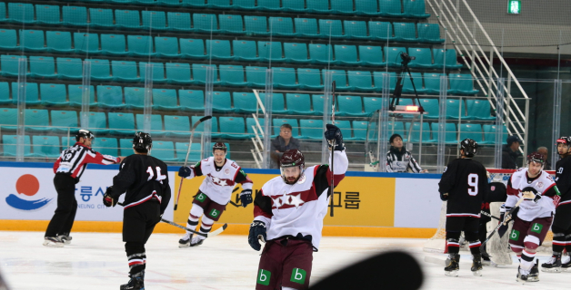 Latvijai pārliecinoša uzvara arī pret Japānu