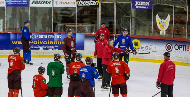 Nosaukts Latvijas nacionālās hokeja izlases sastāvs pēdējām pārbaudes spēlēm ar Šveici